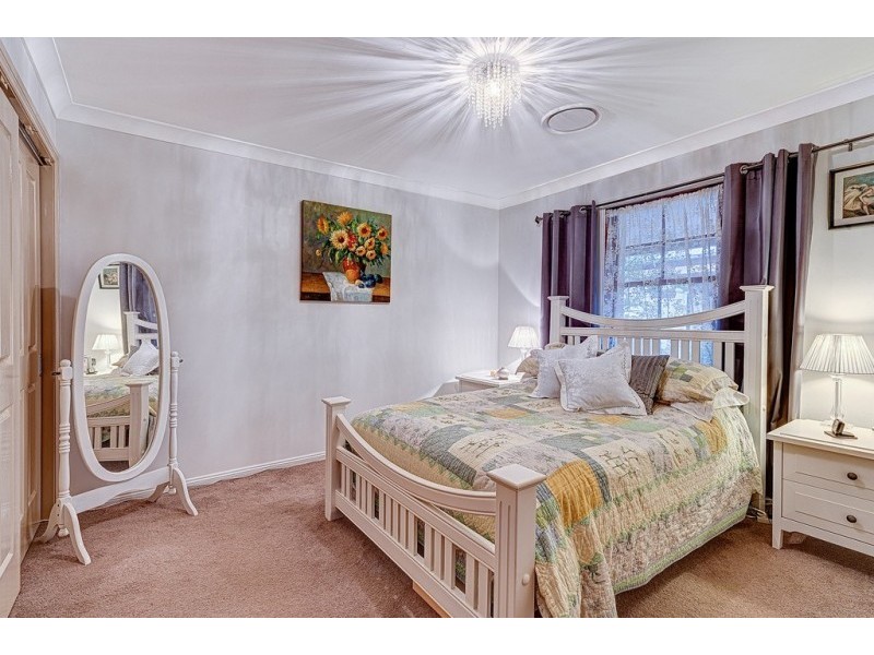 2/339 Windsor Street, Richmond NSW 2753