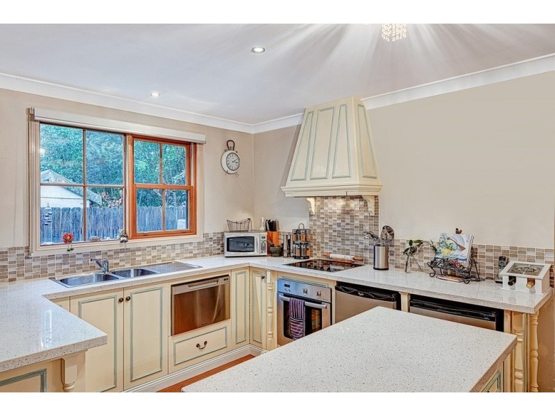 2/339 Windsor Street, Richmond NSW 2753