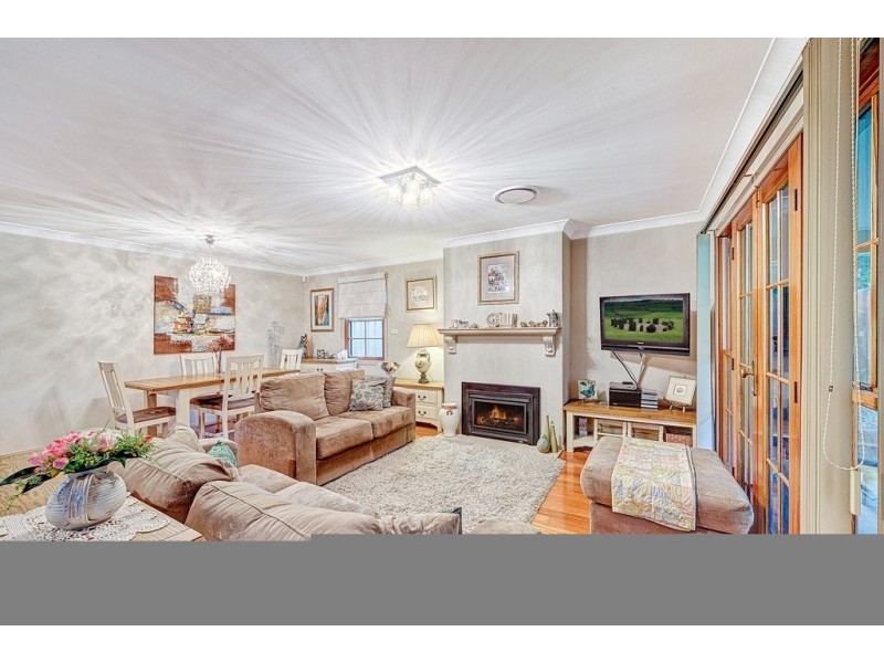 2/339 Windsor Street, Richmond NSW 2753