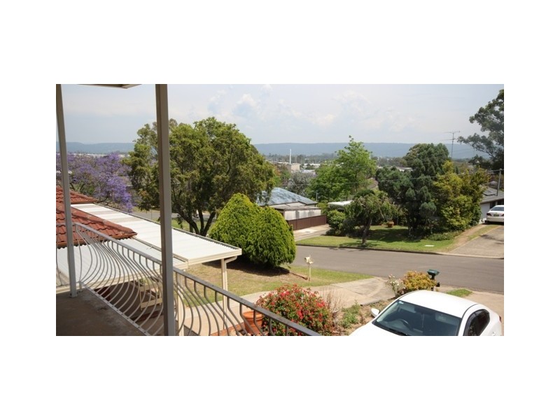 32 Hillcrest Avenue, Penrith NSW 2750