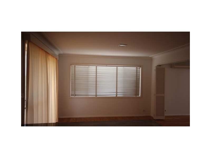 32 Hillcrest Avenue, Penrith NSW 2750