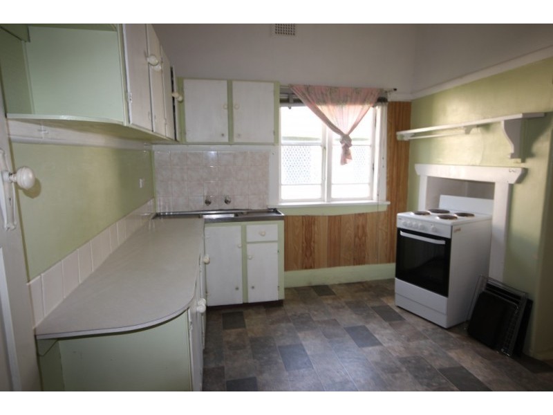 152 March Street, Richmond NSW 2753