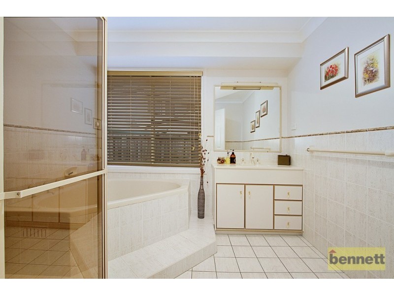 24 Gymkhana Place, Glenwood NSW 2768