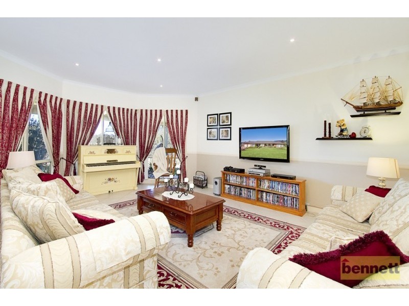 54 Kestrel Way, Yarramundi NSW 2753