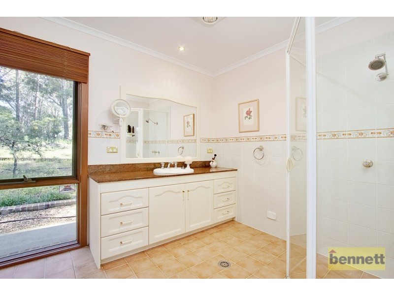 1 Ala Moana Road, East Kurrajong NSW 2758