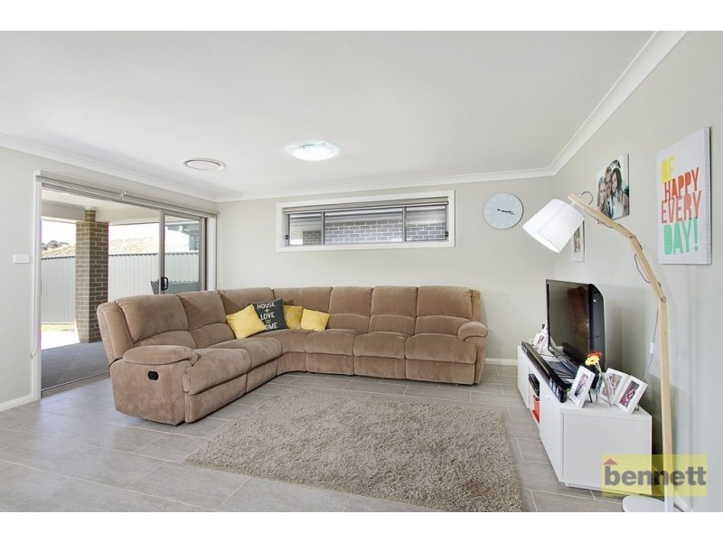 42 Howarth Street, Ropes Crossing NSW 2760