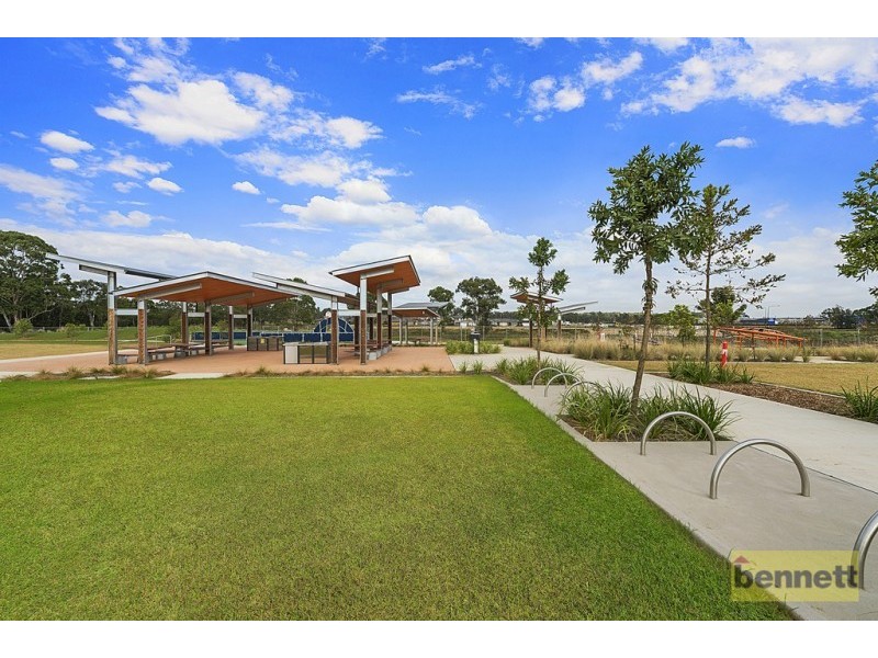 13 Sugarloaf Crescent, Colebee NSW 2761