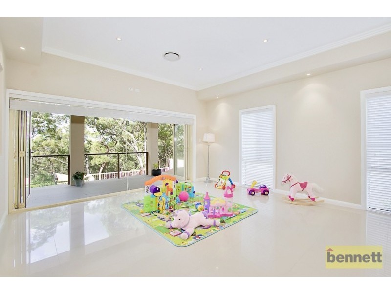 345 Lieutenant Bowen Drive, Bowen Mountain NSW 2753