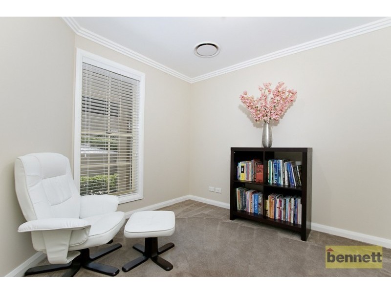 345 Lieutenant Bowen Drive, Bowen Mountain NSW 2753