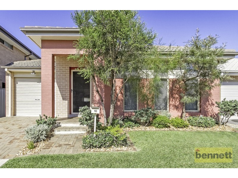 10 Wiseman Circuit, Ropes Crossing NSW 2760