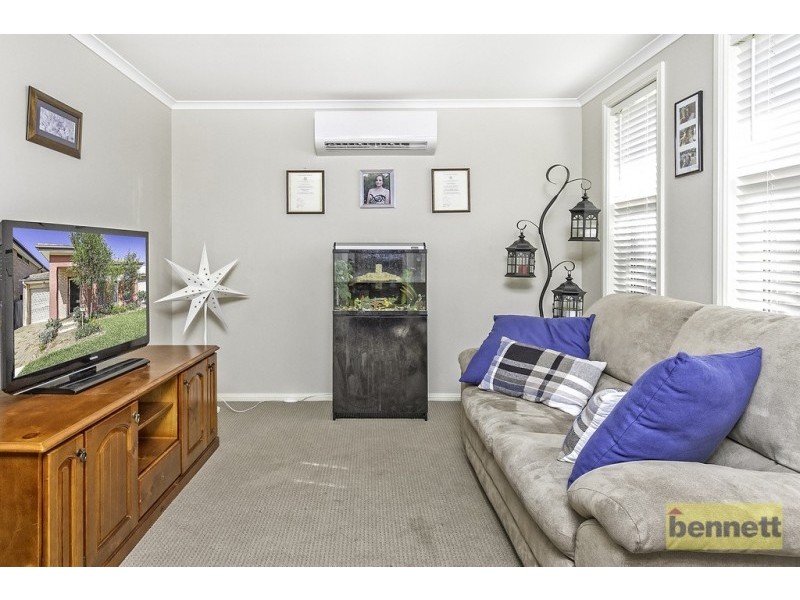 10 Wiseman Circuit, Ropes Crossing NSW 2760