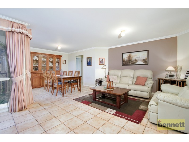 6 Nina Place, Kurrajong Heights NSW 2758