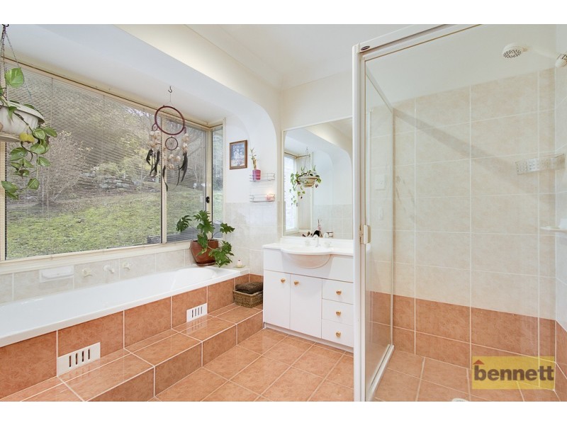 6 Nina Place, Kurrajong Heights NSW 2758