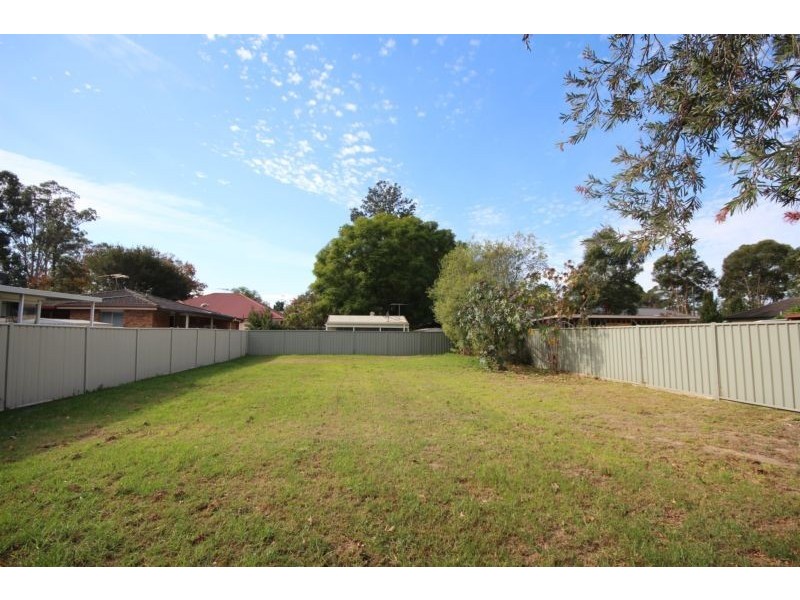 8 Andrew Street, Richmond NSW 2753