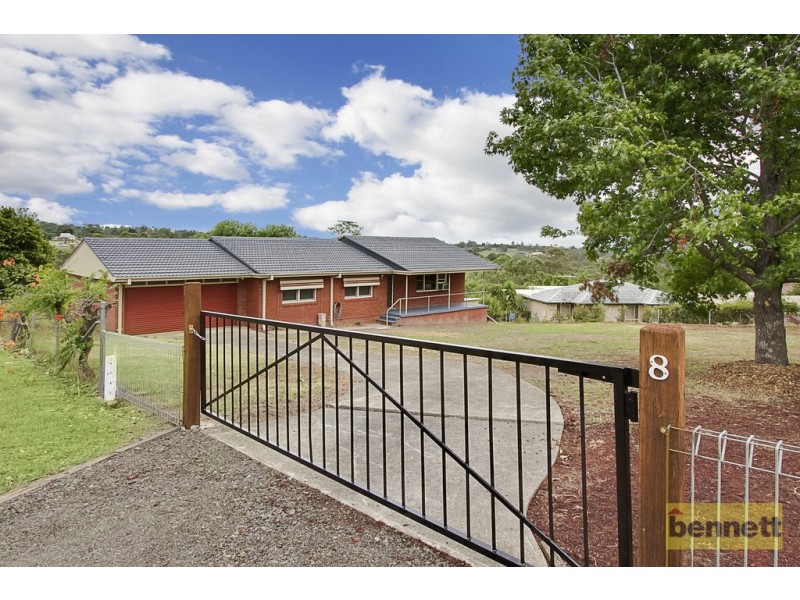 8 Inverary Drive, Kurmond NSW 2757