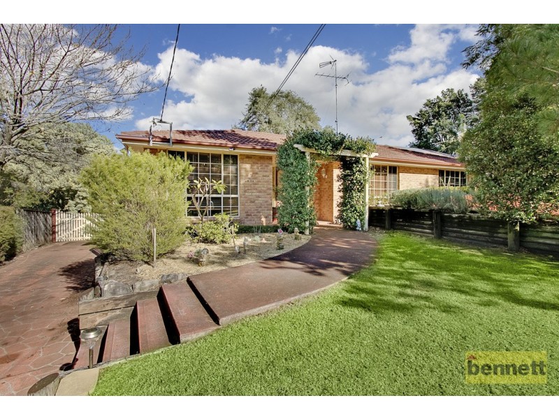 6 Nina Place, Kurrajong Heights NSW 2758