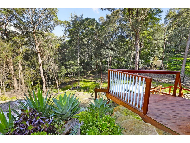 63 Bowen Mountain Road, Bowen Mountain NSW 2753