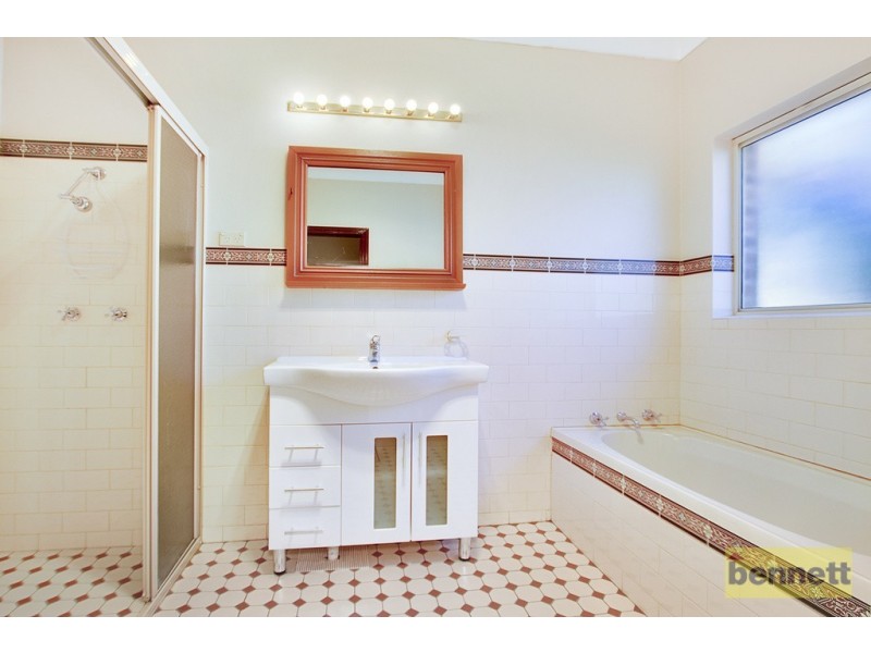 2 Crag Crescent, Bowen Mountain NSW 2753