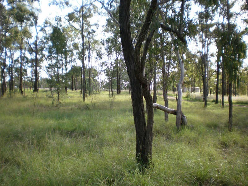 27 Weekes Road, Goodger QLD 4610
