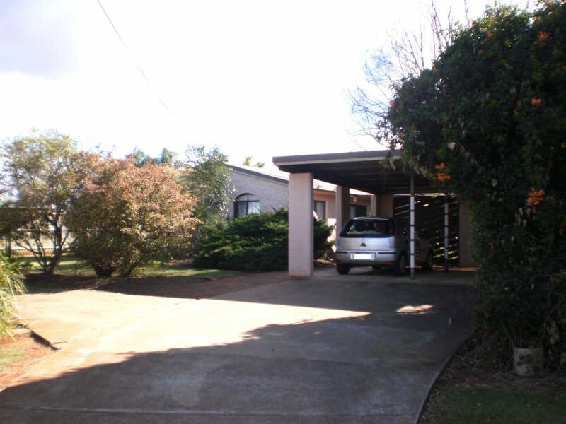 21 Windsor Circle, Kingaroy QLD 4610