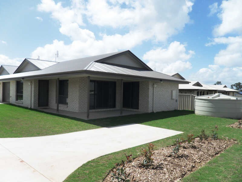 1 @ 4 David Place, Kingaroy QLD 4610
