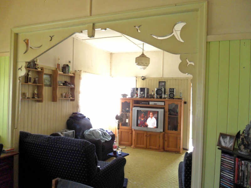 34 Walter Road, Kingaroy QLD 4610