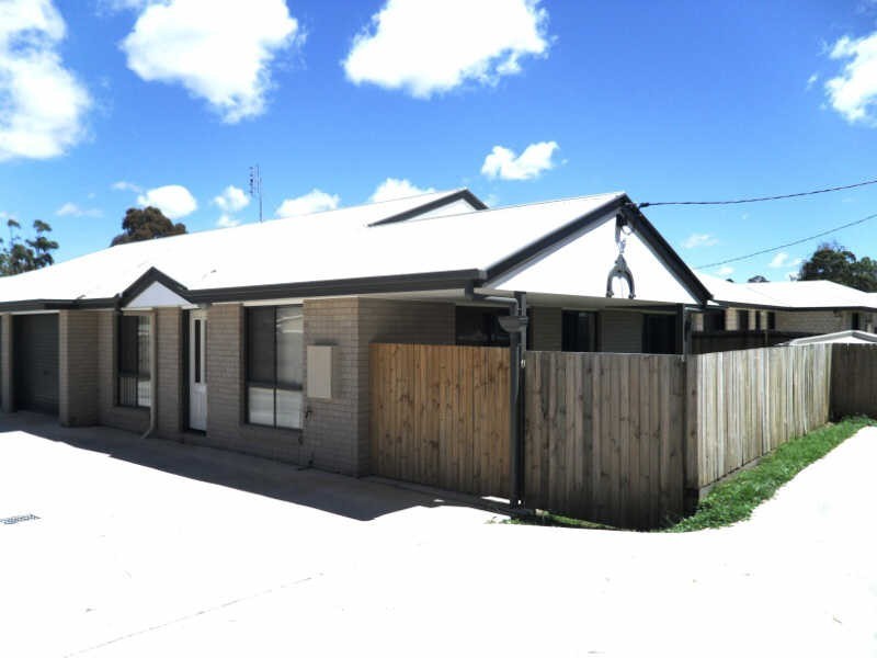 1 @ 9 Hodge Street, Kingaroy QLD 4610