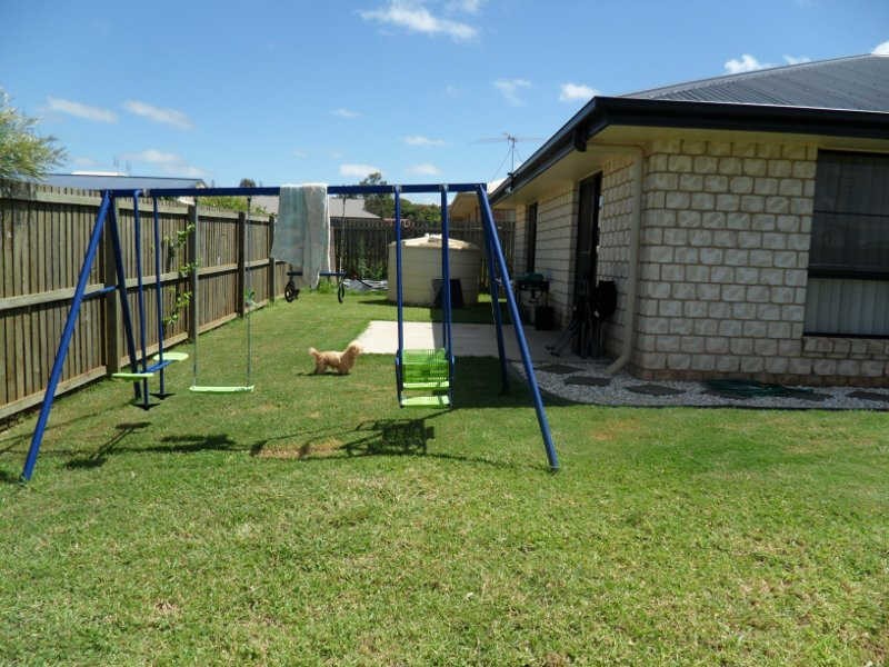 2 @ 11 Tessmanns Road, Kingaroy QLD 4610