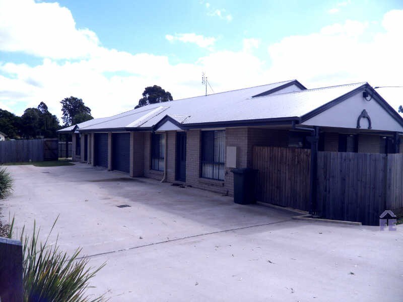 2 @ 9 Hodge Street, Kingaroy QLD 4610