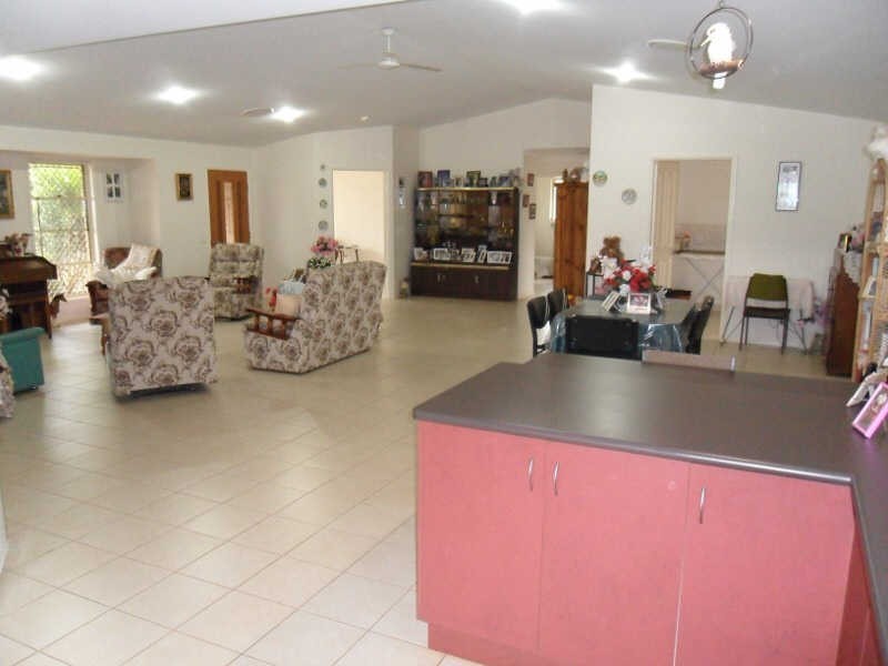 76 Ivy Street, Kingaroy QLD 4610