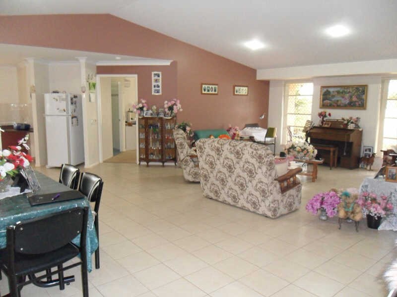 76 Ivy Street, Kingaroy QLD 4610