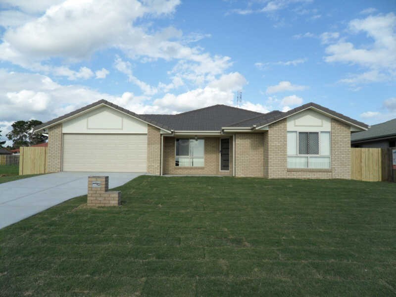 37 Oasis Drive, Kingaroy QLD 4610