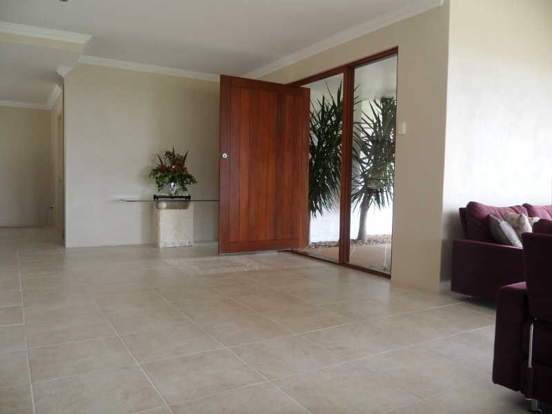 8 Freeman Court, Kingaroy QLD 4610