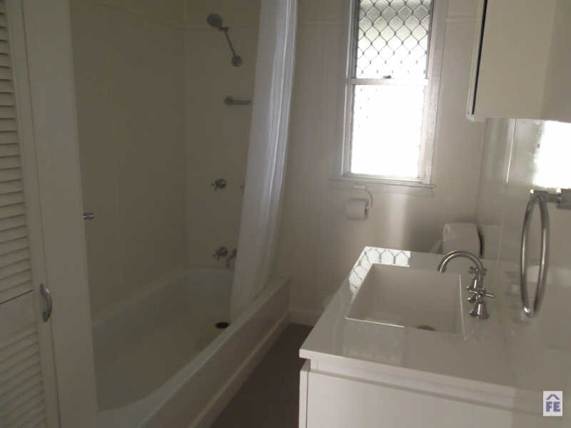 30 Belle Street, Kingaroy QLD 4610