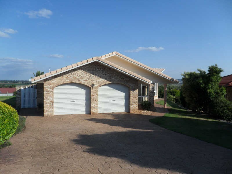 1 Freeman Court, Kingaroy QLD 4610