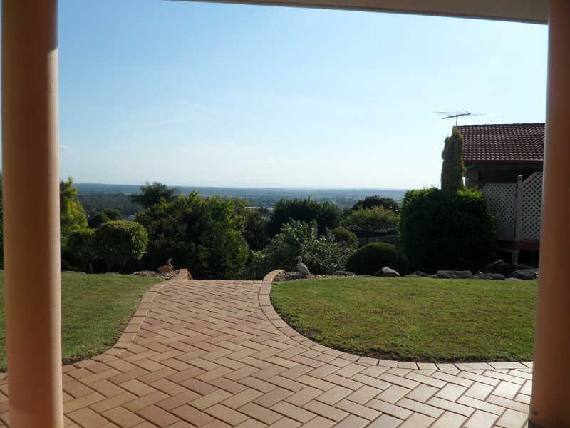 1 Freeman Court, Kingaroy QLD 4610