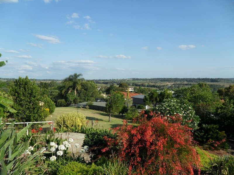 1 Freeman Court, Kingaroy QLD 4610