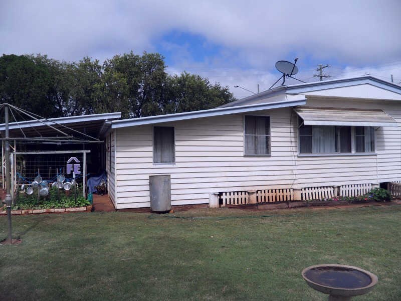 36 Kingaroy Street, Kingaroy QLD 4610