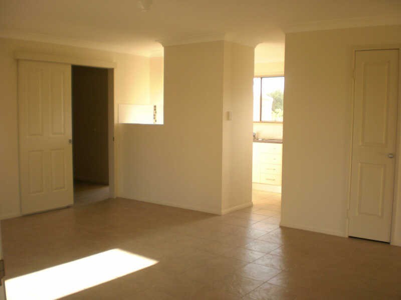 5 @ 27-29 James Street, Kingaroy QLD 4610