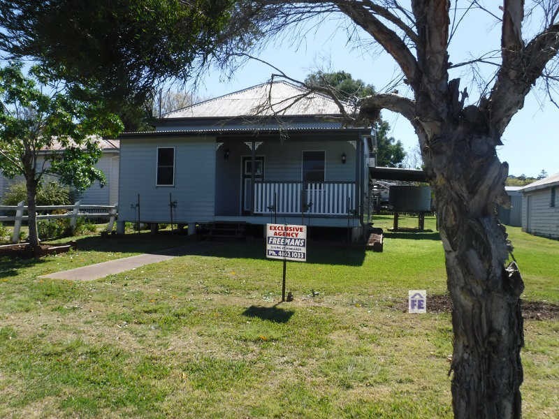 38 Edward Street, Kingaroy QLD 4610