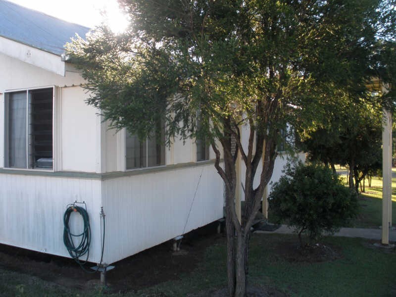 25 Rodney Street, Proston QLD 4613