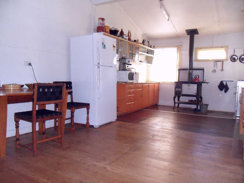 3 Jean Street, Kingaroy QLD 4610