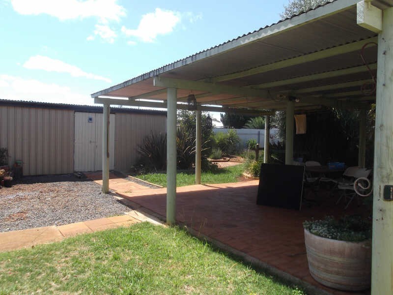3 Jean Street, Kingaroy QLD 4610