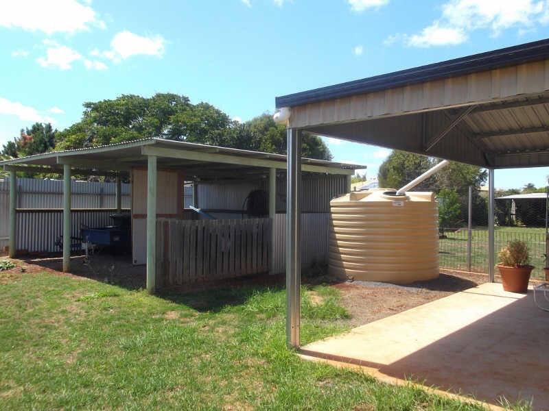 3 Jean Street, Kingaroy QLD 4610