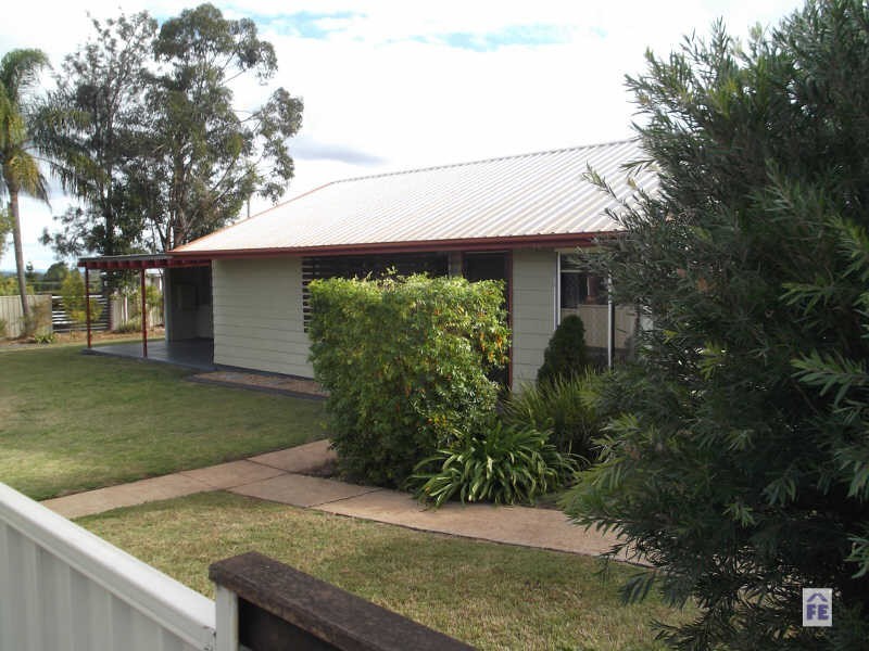 1 Barbara Street, Kingaroy QLD 4610