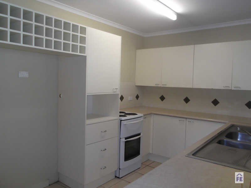 1 Barbara Street, Kingaroy QLD 4610