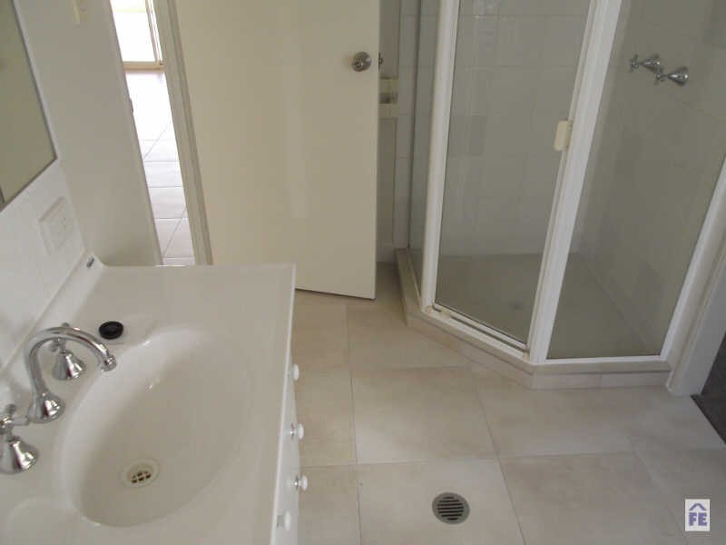 19 Nolan Drive, Kingaroy QLD 4610