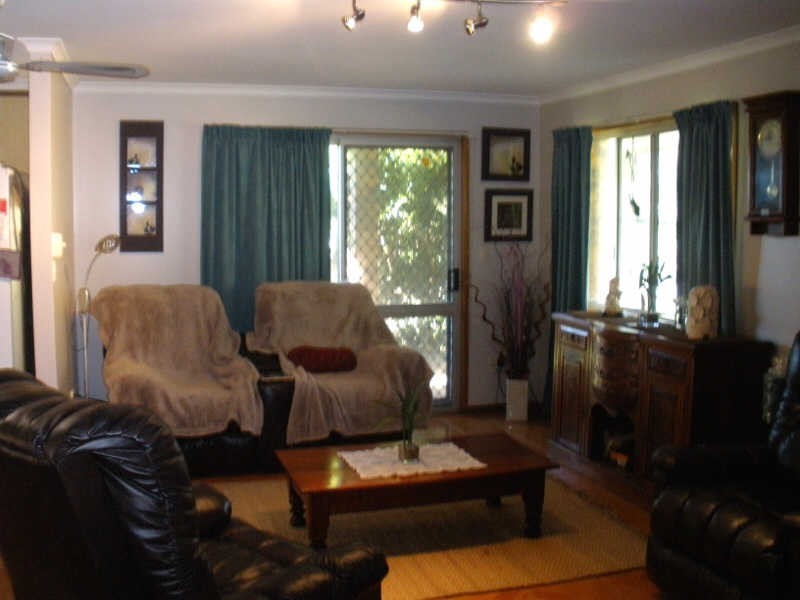 21 Darli Street, Nanango QLD 4615