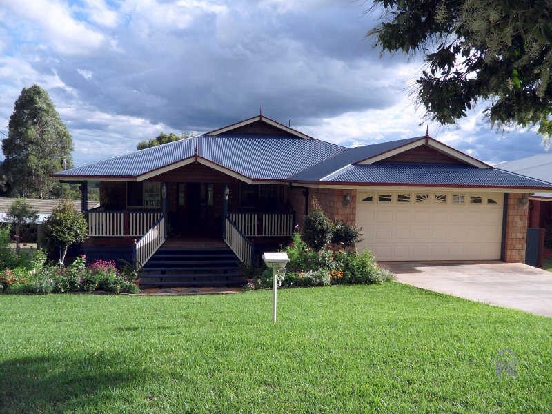 19 Adermann Drive, Kingaroy QLD 4610