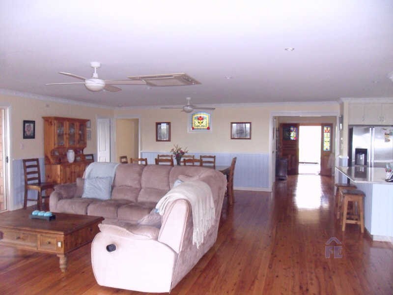 19 Adermann Drive, Kingaroy QLD 4610